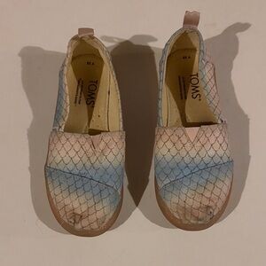 TOMS Kids Slip-On Shoes - Pink and Blue Mermaid Design